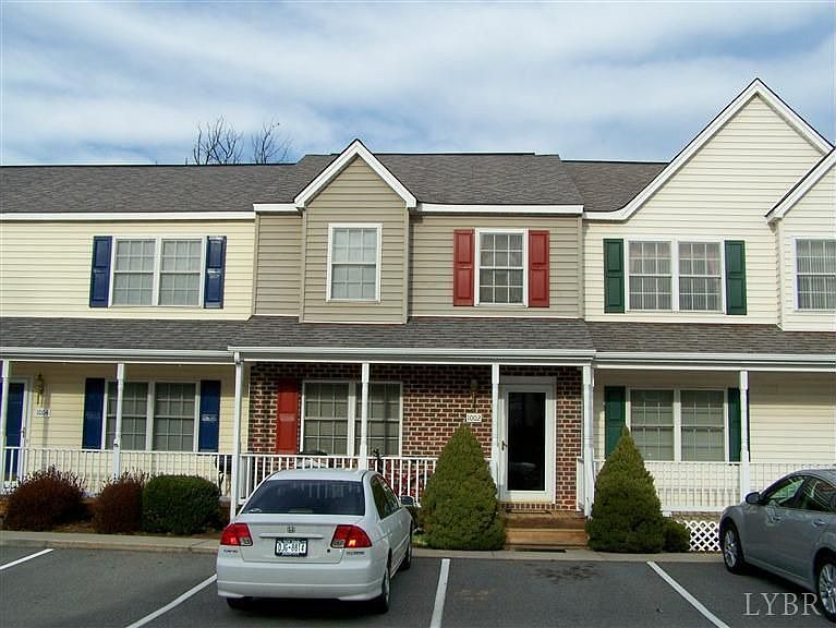 1st image of 1002 Wexford Pl