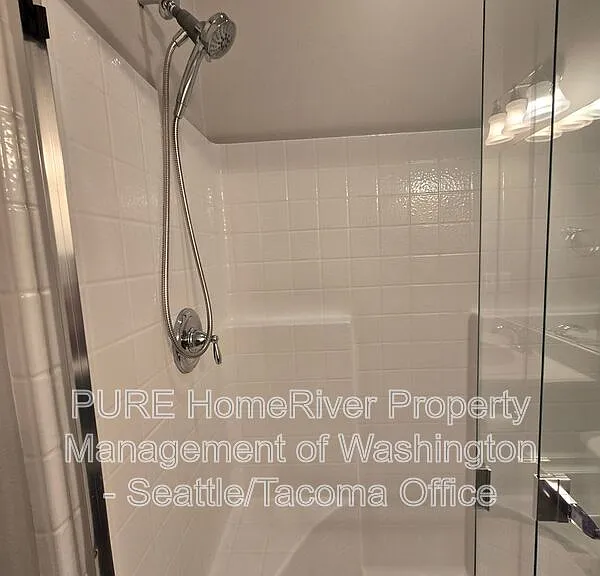 11618 SE 197th Pl — Photo 24