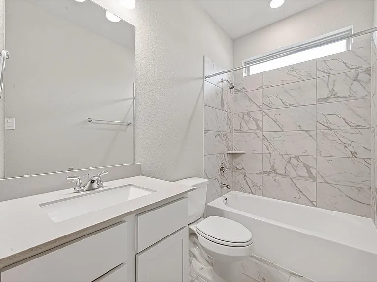 2216 Inglenook Grove Dr — Photo 26