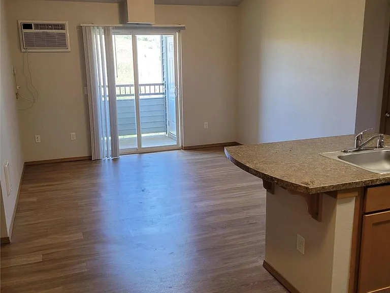 The Flats at Terre View — Photo 7