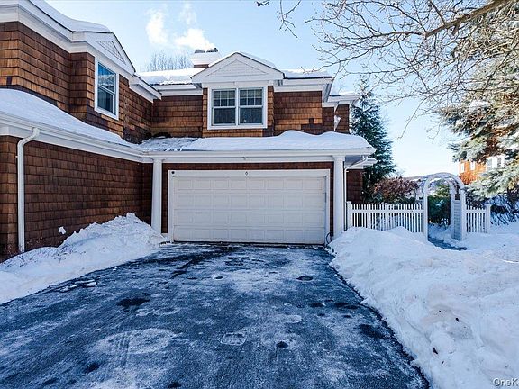 4th image of 6 Riverpointe Road