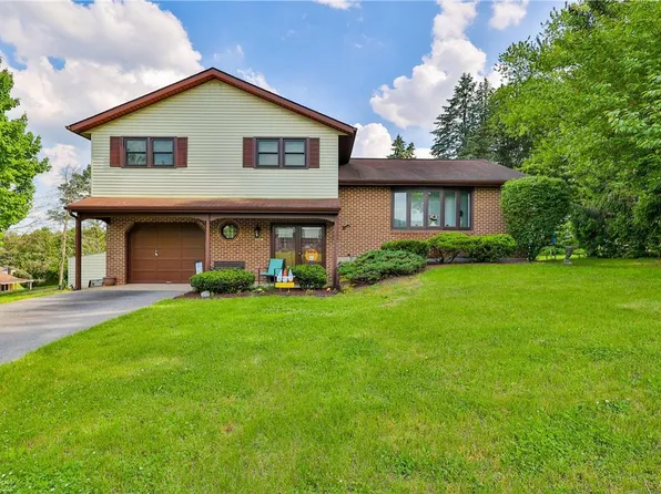 1408 Michael Ln, Coplay, PA 18037