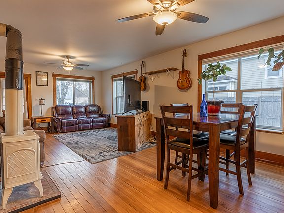 5th image of 427 N Ella Ave