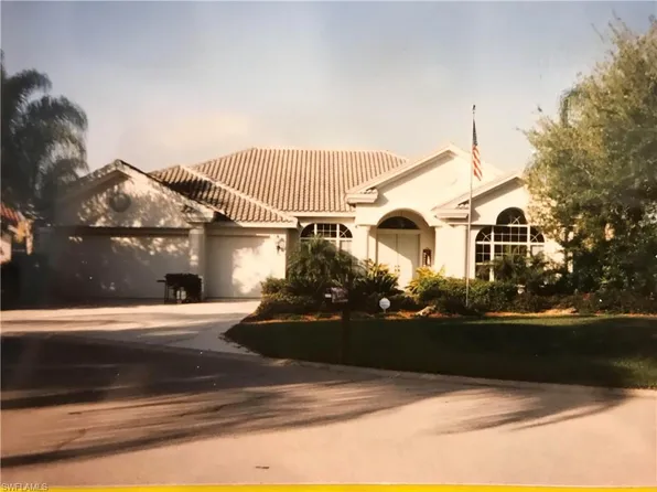 11460 Persimmon Ct, Fort Myers, FL 33913