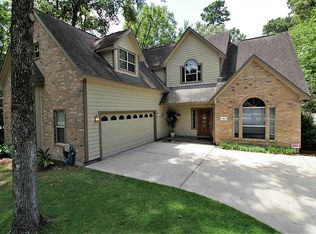 42 Timber Ln, Conroe, TX 77384