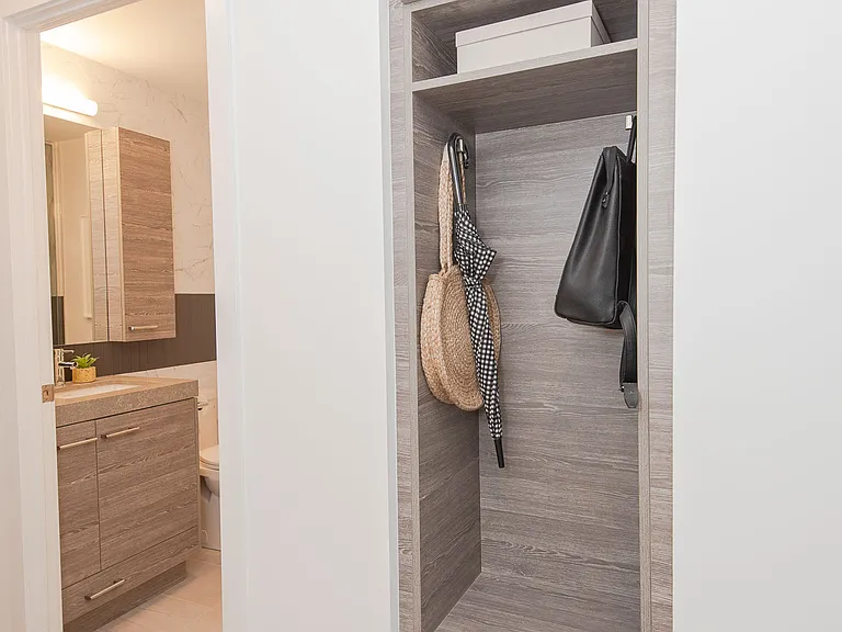 484 Spadina Ave — Photo 61