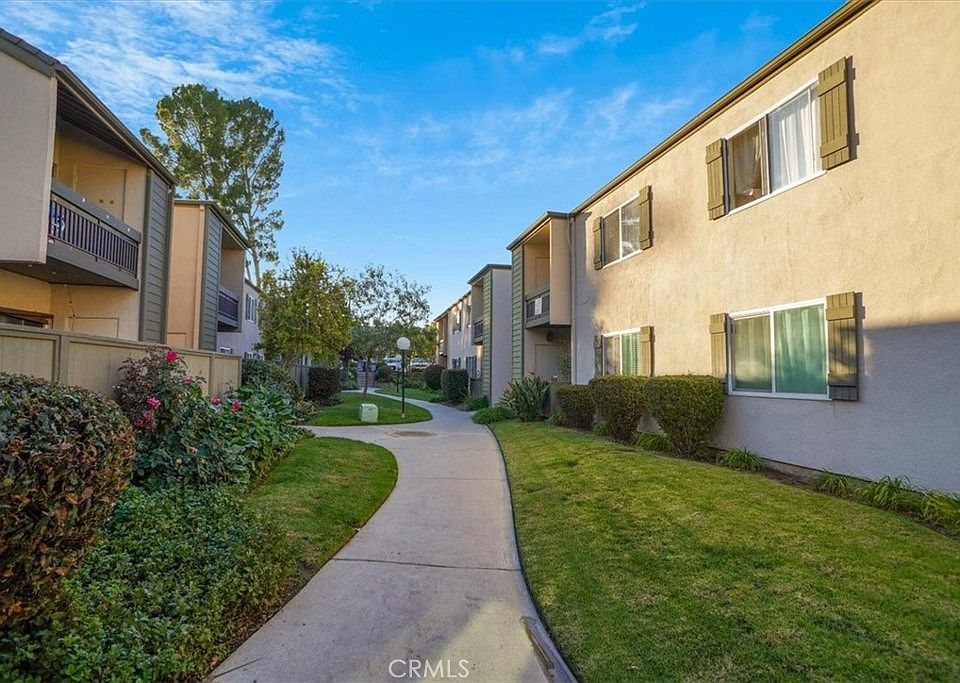 25730 Player Dr UNIT S6, Santa Clarita, CA 91355 | MLS #SR23200011 | Zillow