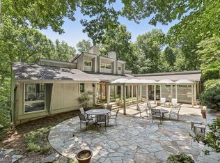 3363 Ridgewood Rd NW, Atlanta, GA 30327