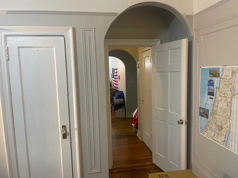 4011 Kings Hwy #2Q — Photo 8