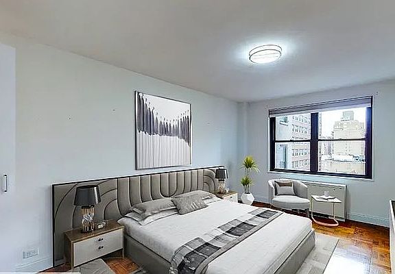4th image of 164 William St #5DE
