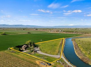 2550 Kays Rd, Wapato, WA 98951