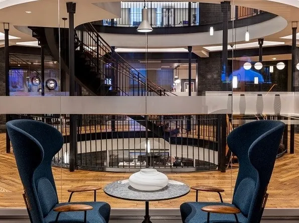 888 Main Street image 8 of 30