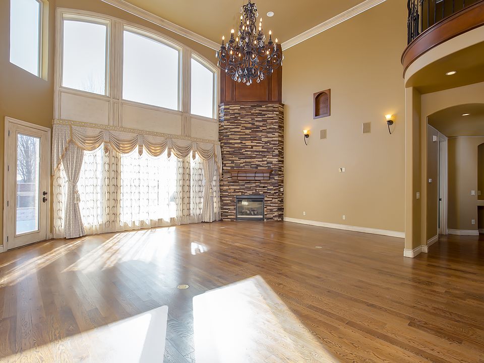 1st image of 2704 SW 130th Ct