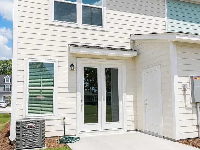 820 Alma Square Dr — Photo 33