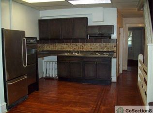 3359 Ridge Ave, Philadelphia, PA 19132