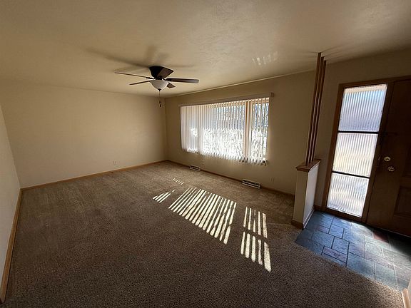 3rd image of 4524 Newcastle Rd