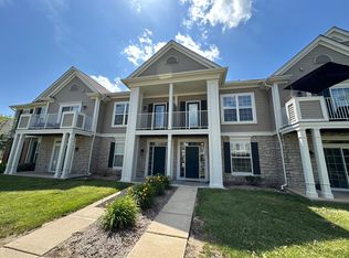 1155 Alameda Blvd #40, Troy, MI 48085