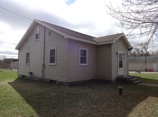 N15112 Cleveland St, Amberg, WI 54102