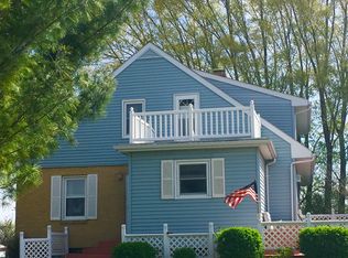 605 S Washington St, Garnavillo, IA 52049