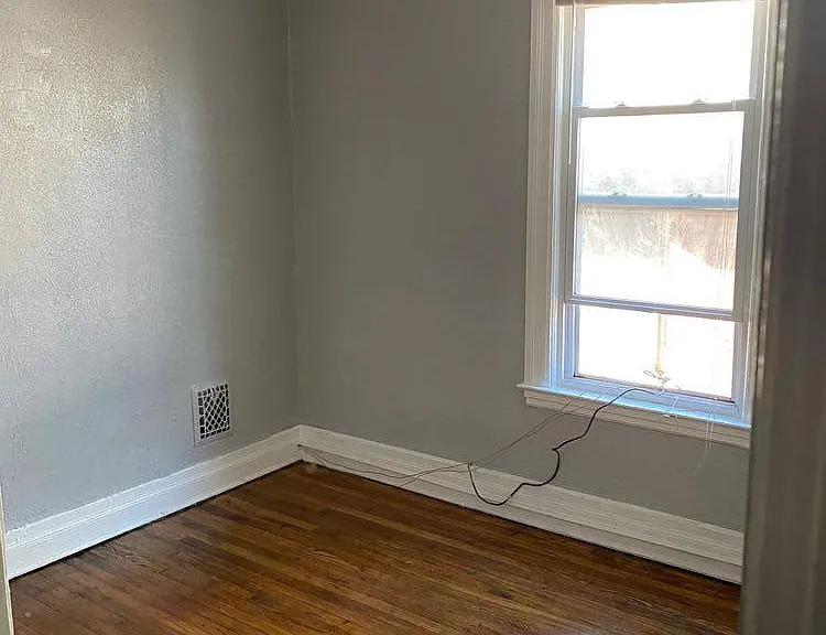 3176 Canton St #4 — Photo 9