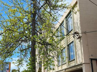 1533 3rd Ave #17, Oakland, CA 94606