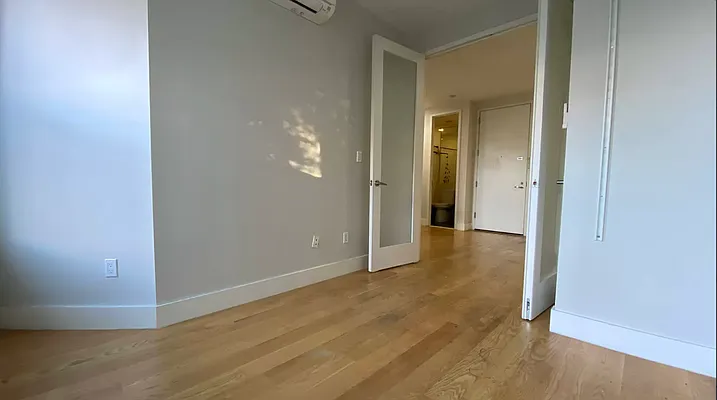 Rented by Hagstrom Management Inc | media 27