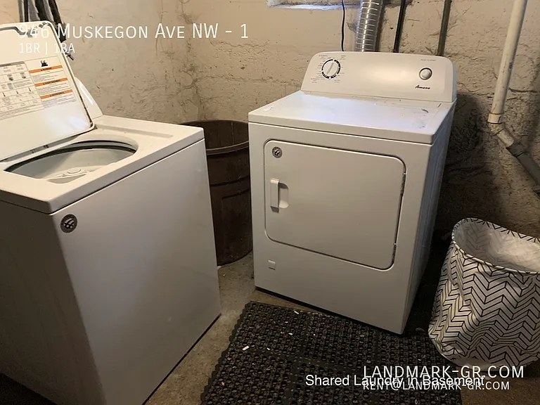 946 Muskegon Ave NW #1 — Photo 28