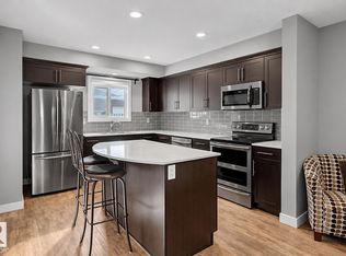 769 Secord Blvd NW, Edmonton, AB T5T7J8