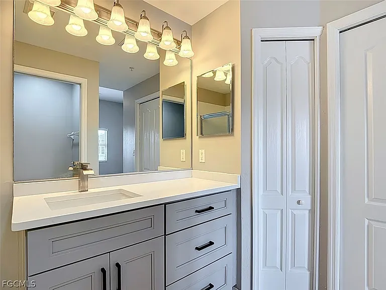 12151 Summergate Cir #R101 — Photo 22