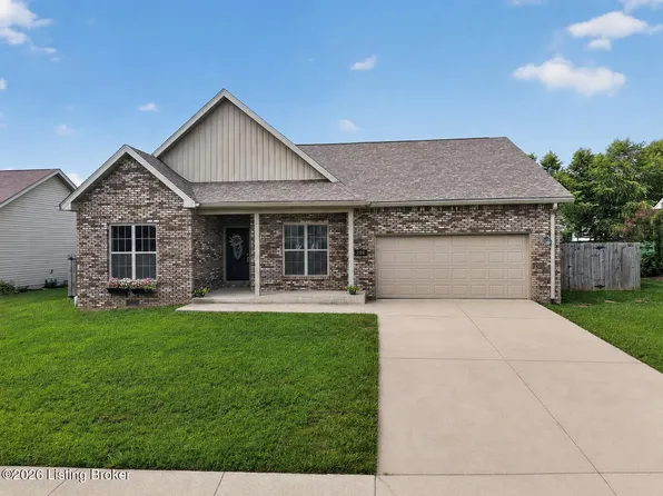 204 Robert East Ct, Radcliff, KY 40160