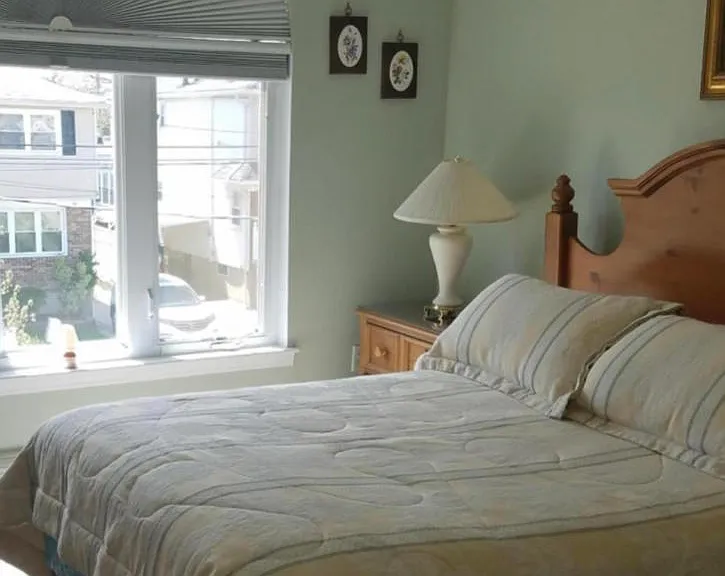 67 Robinson Ave — Photo 10