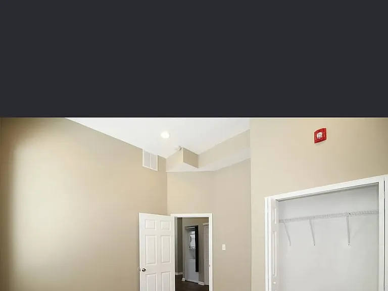 870 N 44th St #2R — Photo 4