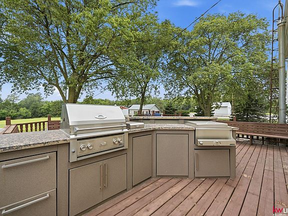 5th image of 20405 S 12th St