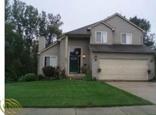 621 Akram Rd, Oxford, MI 48371