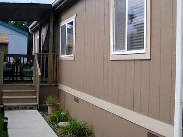 2401 S Owyhee St TRAILER 63