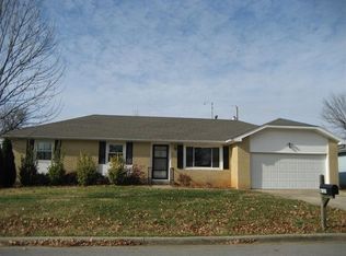 4857 S McCann Ave, Springfield, MO 65804