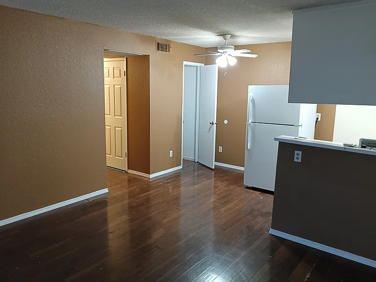 6724 Plymouth Rd #37 — Photo 2