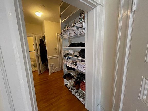 3rd image of 9 Ware St APT 2