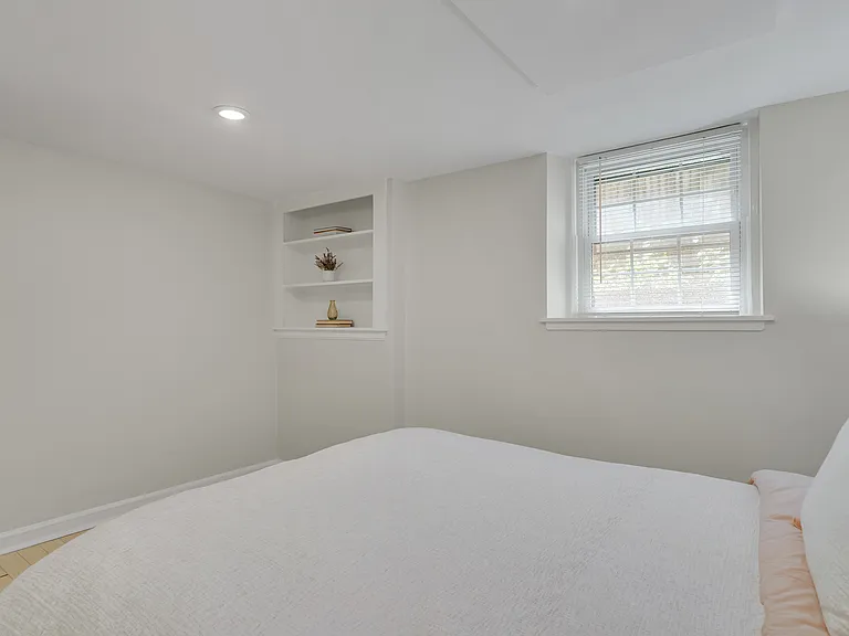 12 Shepard St #A — Photo 13