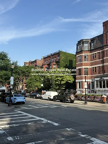 289 Newbury St Photo 1 289 Newbury St Photo 1