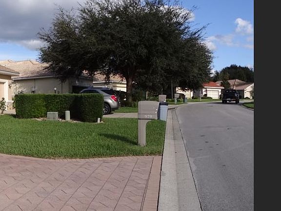 2nd image of 979 W Skyview Crossing Dr