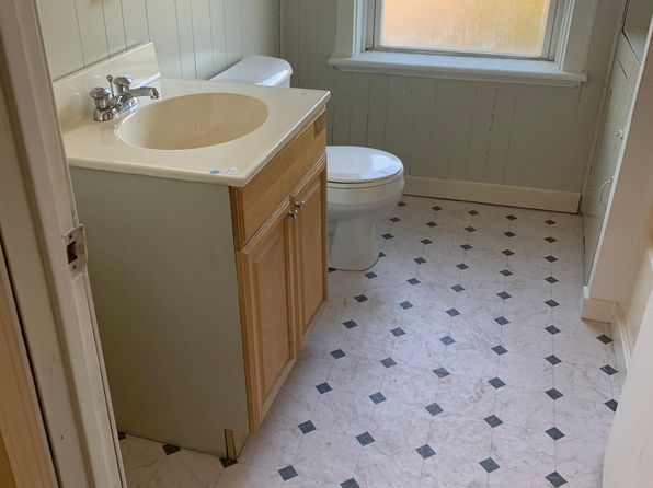 315 Franklin St #4