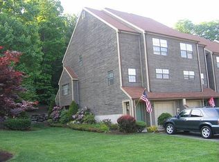 52 Beacon Hill Rd, West Milford, NJ 07480