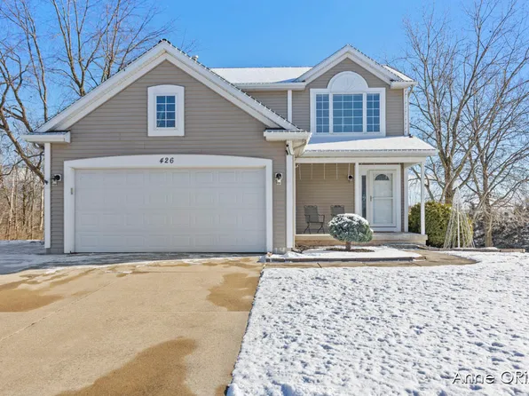 426 Lloyd Ct, Middleville, MI 49333