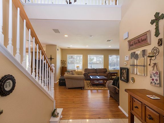 5th image of 33696 Thyme Ln