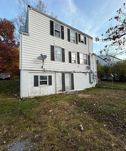 1421 Augusta St #1 — Photo 3