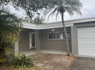 12716 138th St, Largo, FL 33774