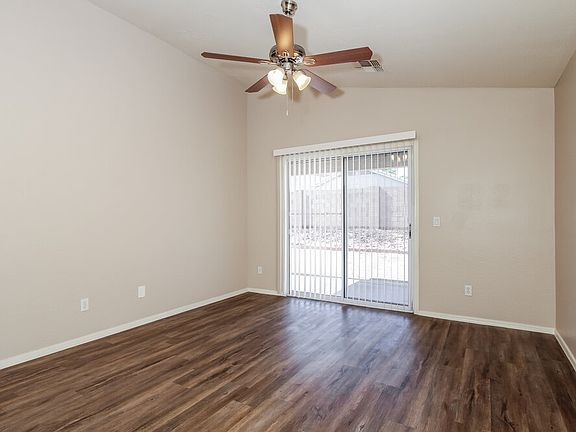 5th image of 11822 W Sunnyside Dr