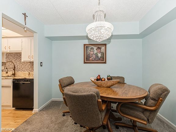 4th image of 15125 Quail Hollow Dr #1S