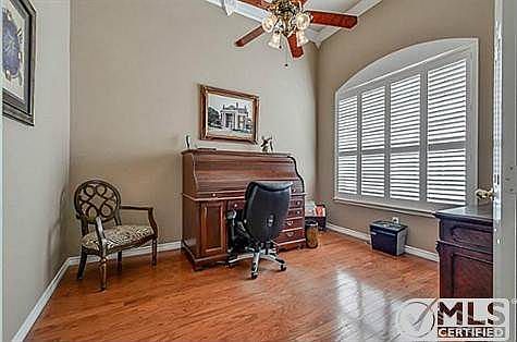 5th image of 1316 Carriage Ln